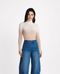 THE DIP-DYED PETAL WOOL TURTLENECK BEIGE