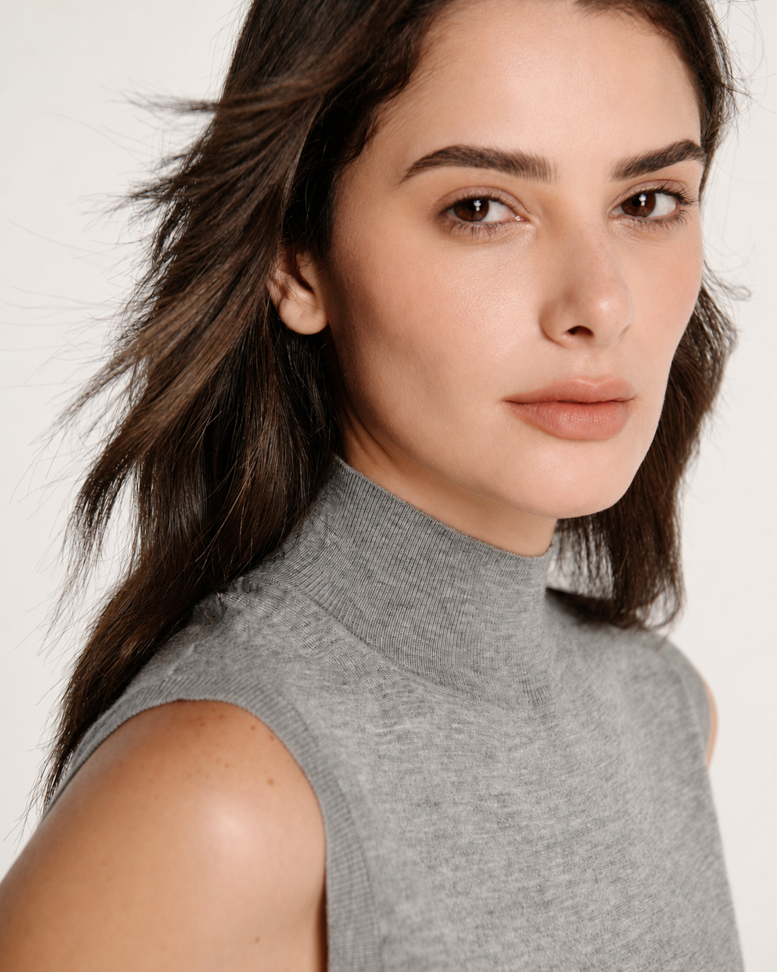 37.5® Thermoregulating Cashmere Sleeveless Turtleneck Grey