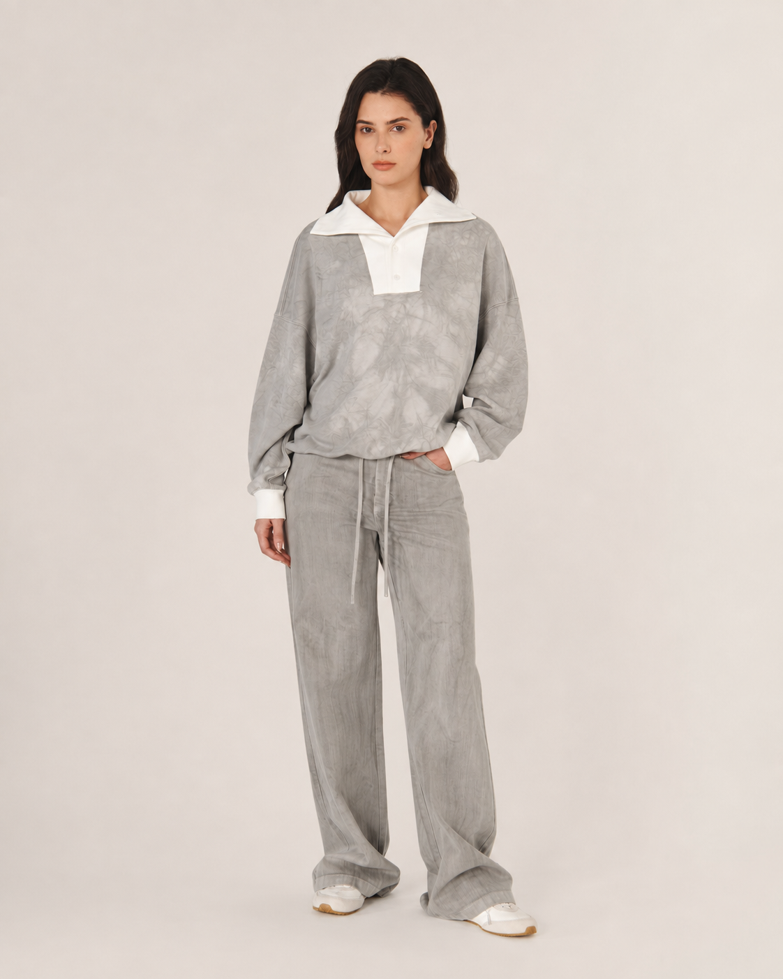 Mineral Dyed Wide Collar Pullover With Ribbed Hem Grey