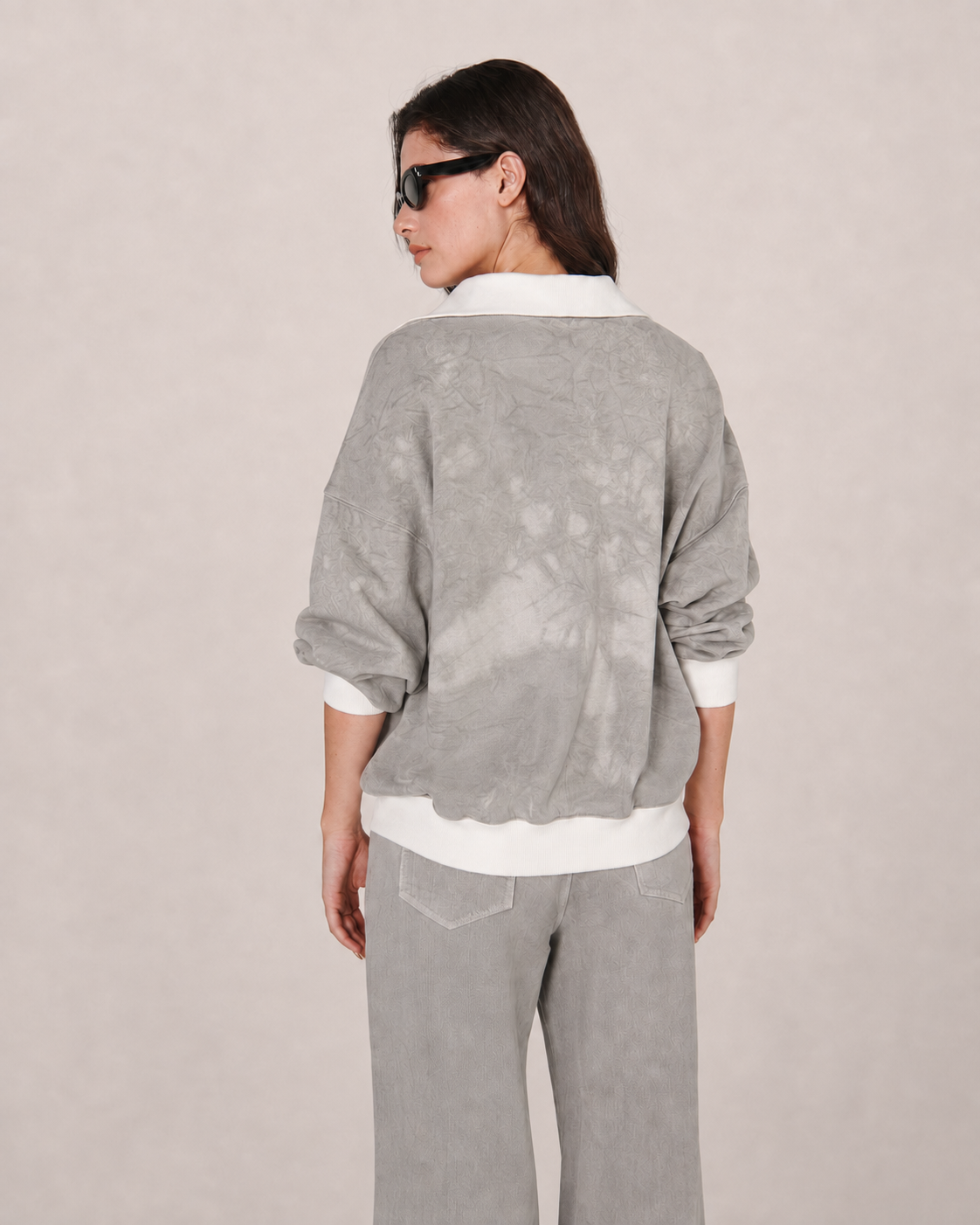 Mineral Dyed Wide Collar Pullover With Ribbed Hem Grey