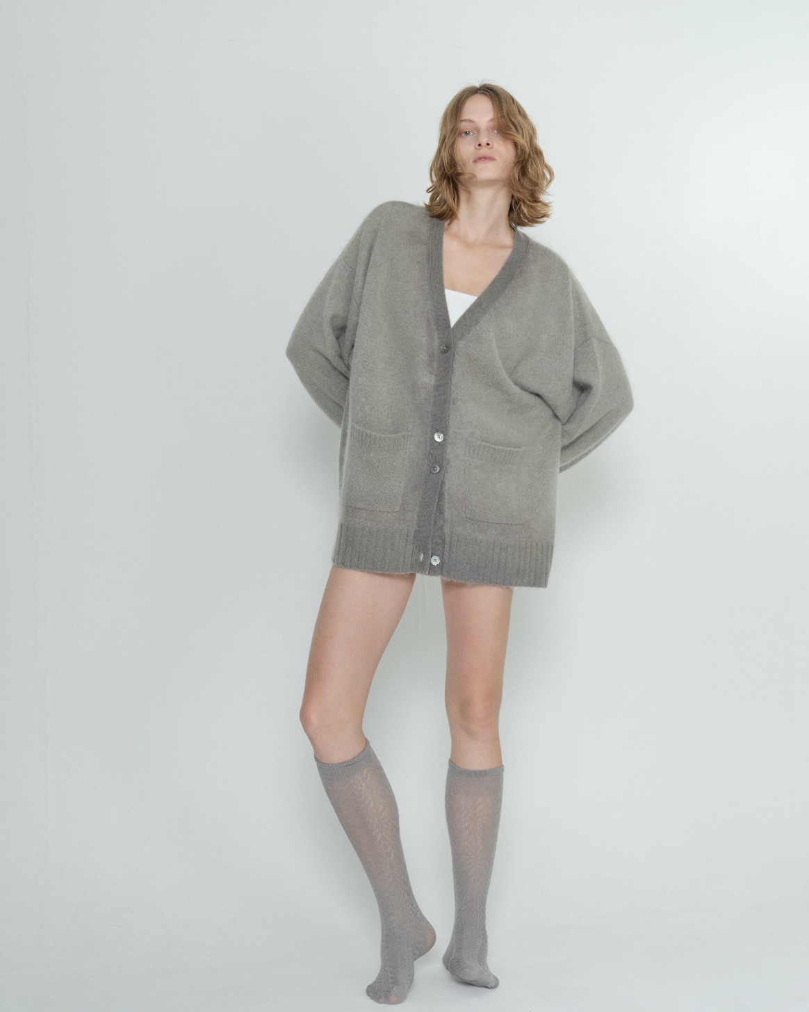 Plant Dye Japanese brushing Cashmere Cardigan - Grey – DORAVIIE
