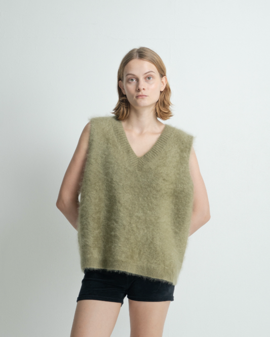 Plant Dye Japanese brushing Cashmere Vest - Green